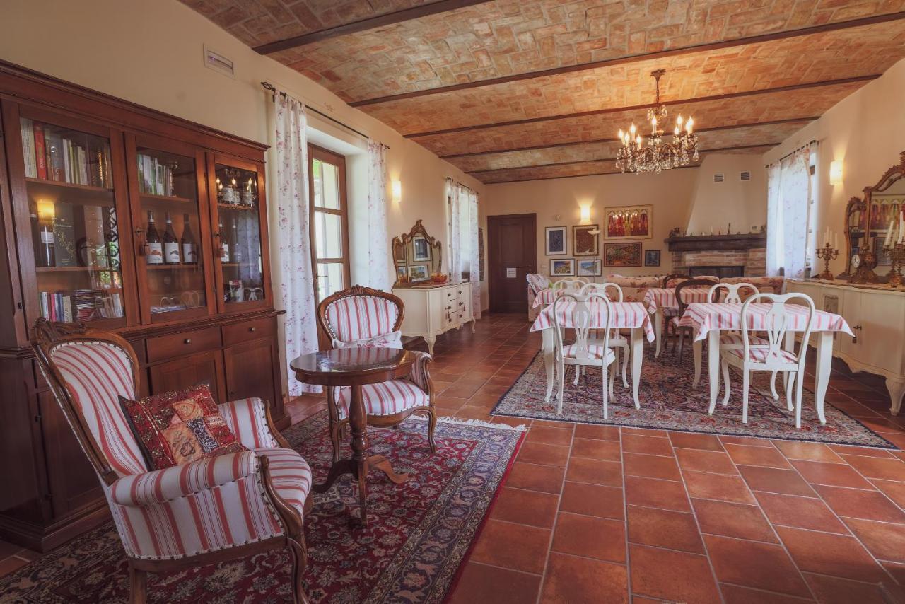 Agriturismo Tre Stelle Barbaresco Eksteriør billede