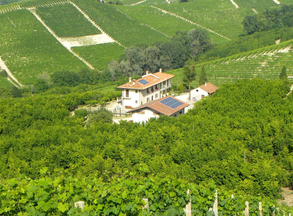 Agriturismo Tre Stelle Barbaresco Eksteriør billede